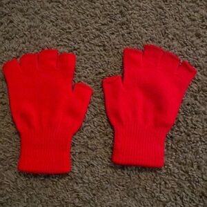 New Without Tags Red Knit Half-Fingers Gloves
